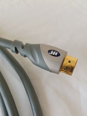 Monster Cable Ultra HD Gold HDMI High Speed Cable Gold Plated Contacts 6ft Gray